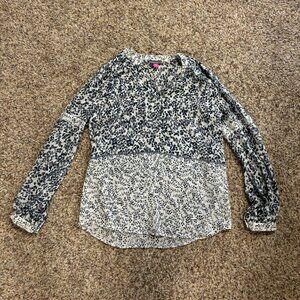 Vince Camuto - Sheer Floral Blouse - Women's Size XS - 1950